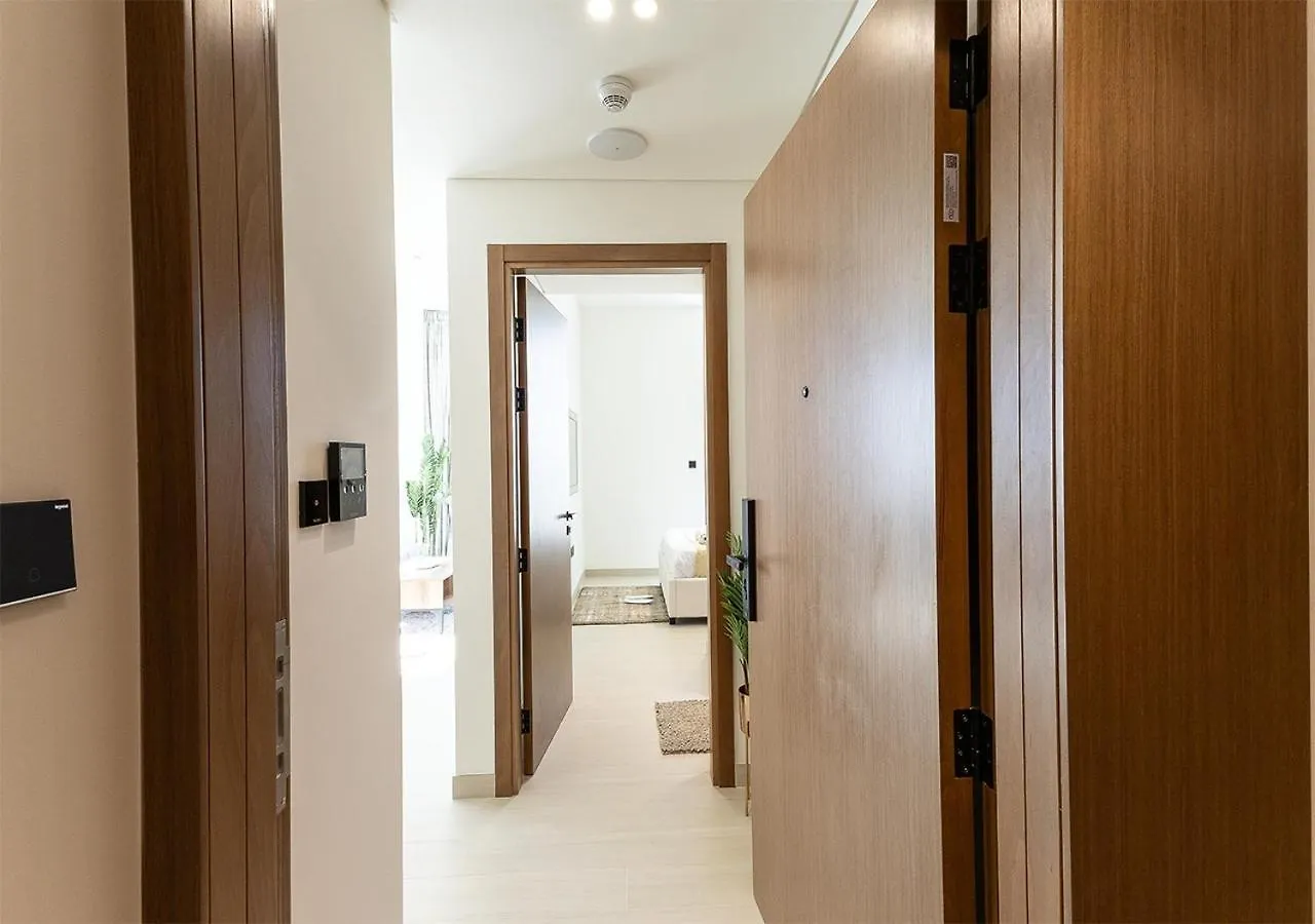 Luxury Brand New 1 Bhk With Open View In Jvc, Close To Dubai Marina Emirados Árabes Unidos